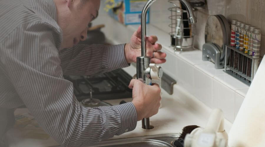 Professional Tankless Water Heater Installation in Vail, IA